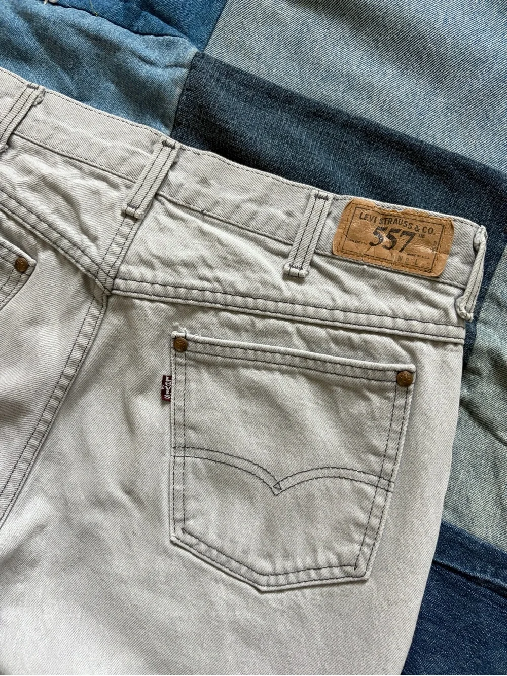 1990 Vintage Levis 557 For Cowboys Jeans Light Gray Denim Cropped 34x24.5